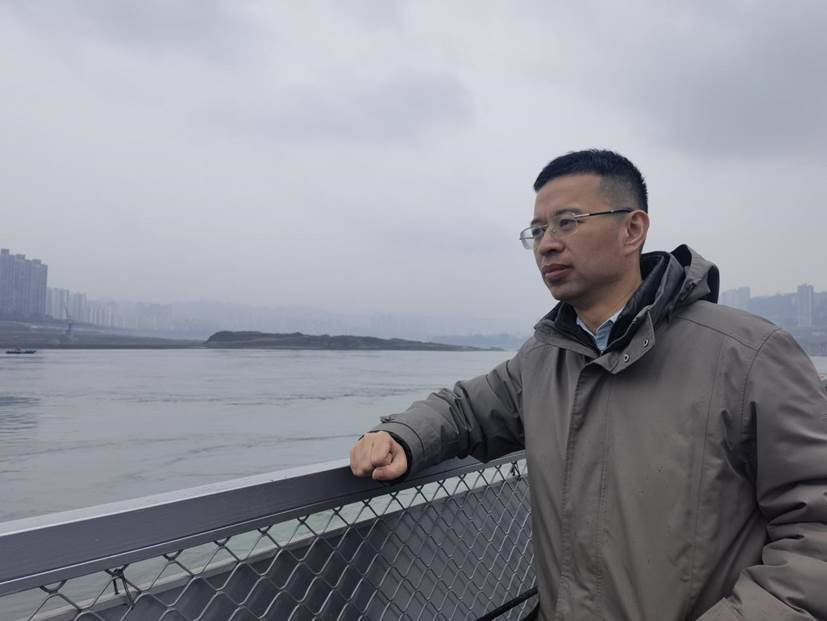 4-知名校友谭琦